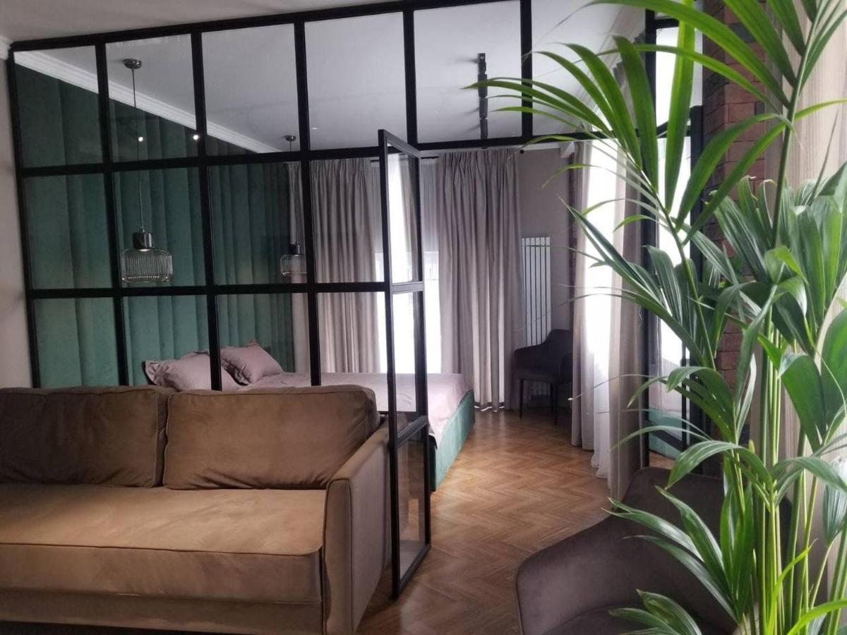 на большем фонтане 1 Apartment Odesa